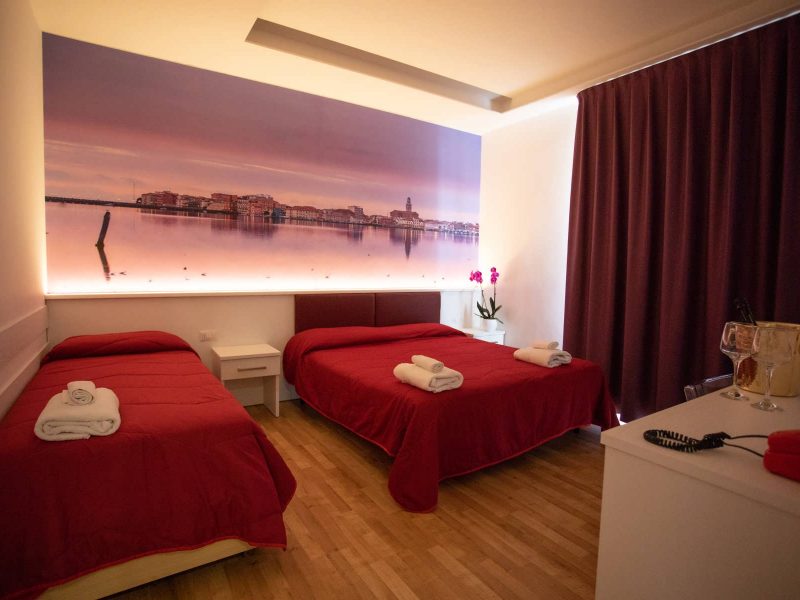 hotel 3 stelle sottomarina 11