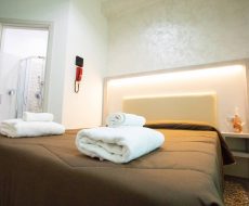 hotel 3 stelle sottomarina 4