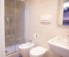 hotel 3 stelle sottomarina 17
