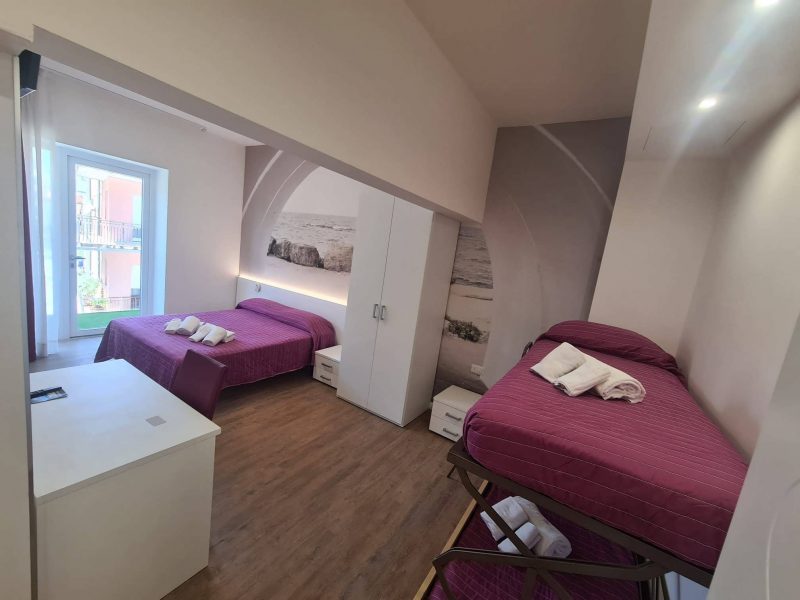 hotel 3 stelle sottomarina_p
